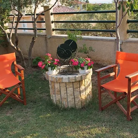 Sofia Luxury Maisonettes Lägenhet *