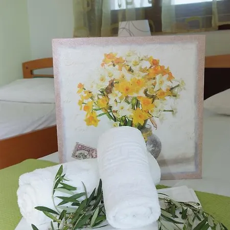 Sofia Luxury Maisonettes Апартаменты Никити