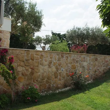 Sofia Luxury Maisonettes * Nikiti (Sithonia)