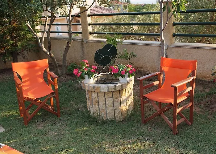 Sofia Luxury Maisonettes 아파트 *