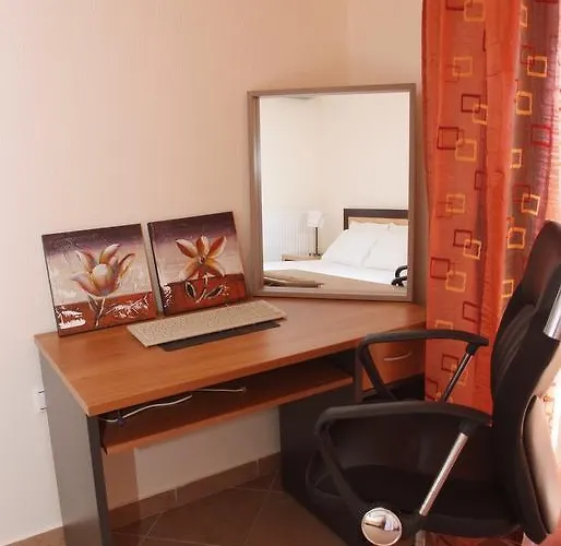 Sofia Luxury Maisonettes 아파트 니키티