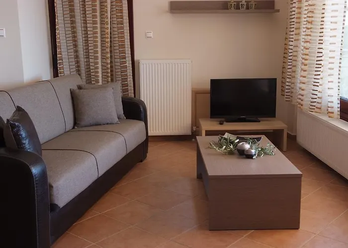 Sofia Luxury Maisonettes 아파트 니키티