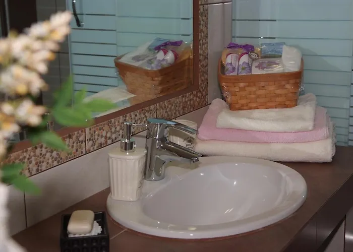 Sofia Luxury Maisonettes 아파트 *