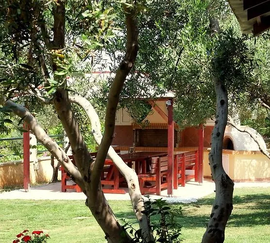 Sofia Luxury Maisonettes 아파트 *