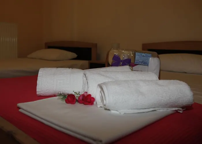 Sofia Luxury Maisonettes 니키티